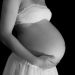 妊娠線はいつから予防すれば良いの？原因と対策教えます。